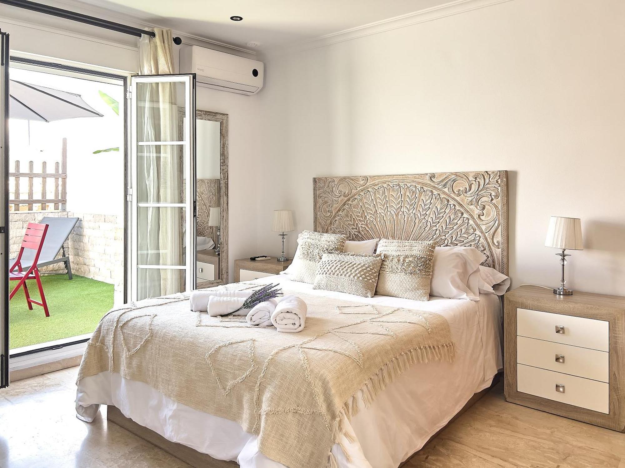 Studio Novena Little Apartments カディス エクステリア 写真