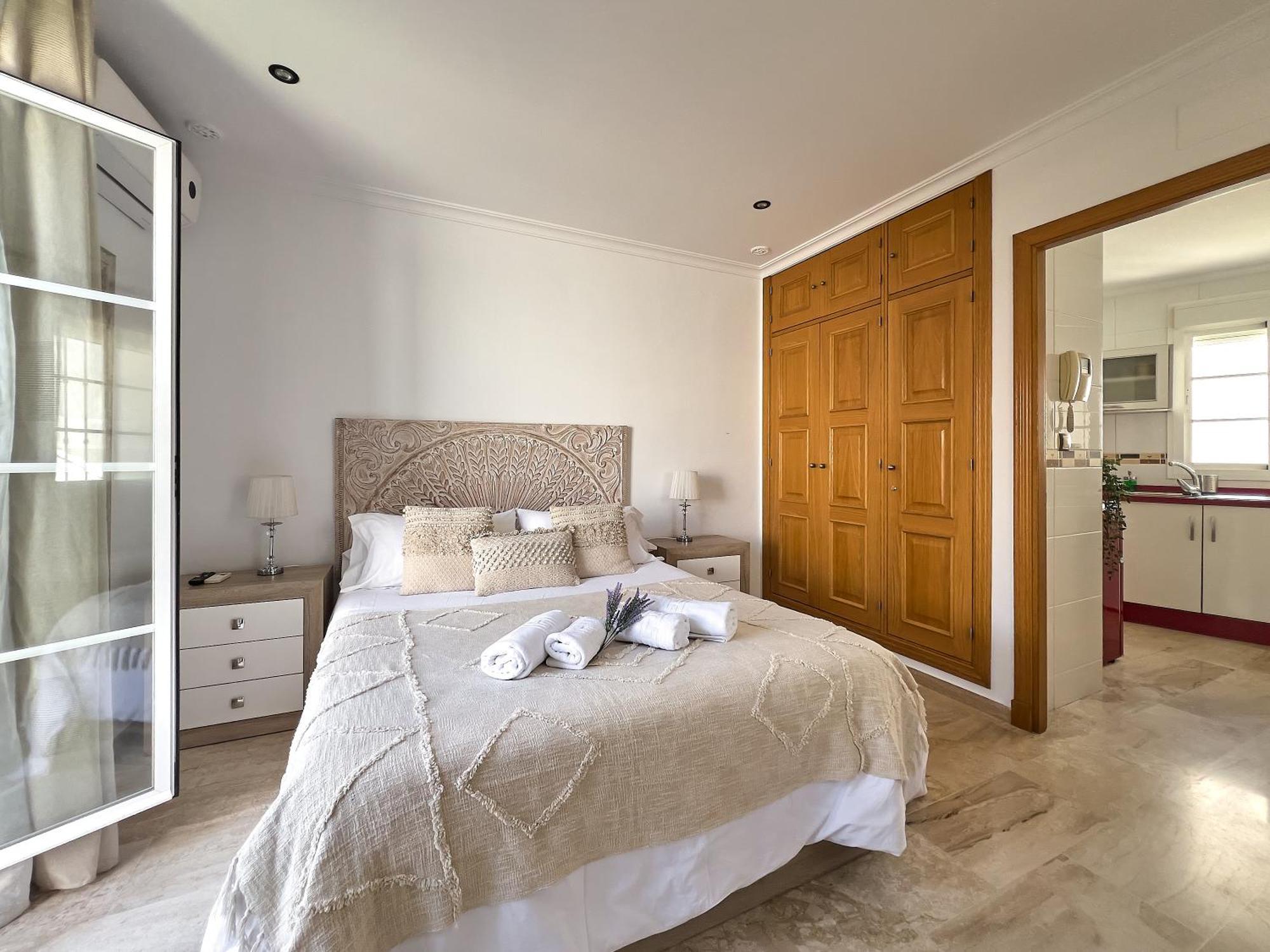 Studio Novena Little Apartments カディス エクステリア 写真